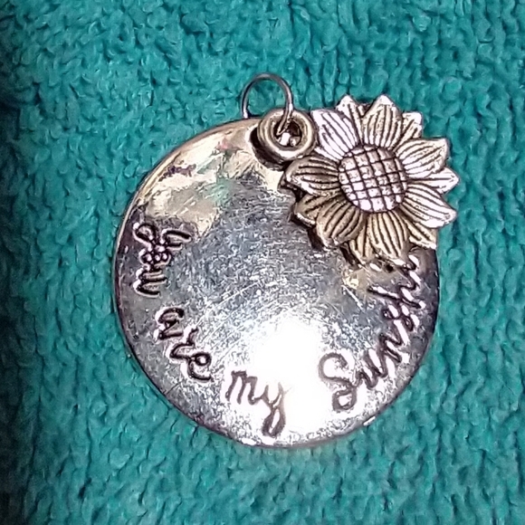 Silvertone Sunflower Pendant You Are My Sunshine - Picture 5 of 7